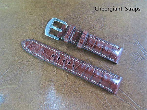 MONT BLANC burgundy crocodile strap, 18x16mm, 70x112mm, thick 5.0mm taper to 2.2mm, cream stitching.04.JPG