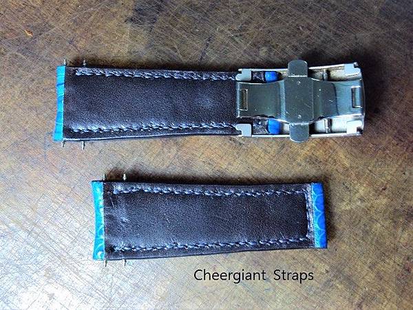 Corum navy blue croco strap, 24x20mm, 70x70mm, thick 7.0mm taper to 3.0mm, match stitch. 04.JPG