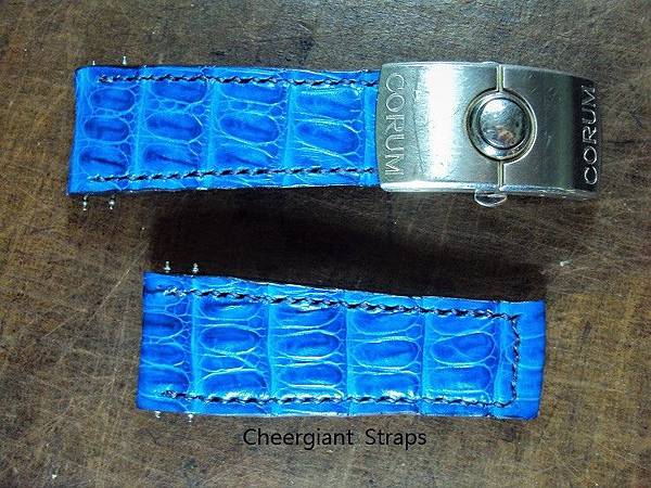 Corum navy blue croco strap, 24x20mm, 70x70mm, thick 7.0mm taper to 3.0mm, match stitch. 07.JPG