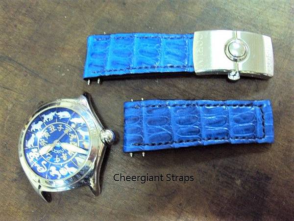 Corum bubble navy blue croco strap, 24x20mm, 70x70mm, thick 7.0mm taper to 3.0mm, match stitch. 01 .JPG
