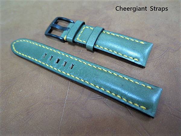 Rolex padded green cowskin strap, 20x18mm, 75x130mm, thick 6.0mm taper to 2.7mm, yellow stitch. 02.JPG