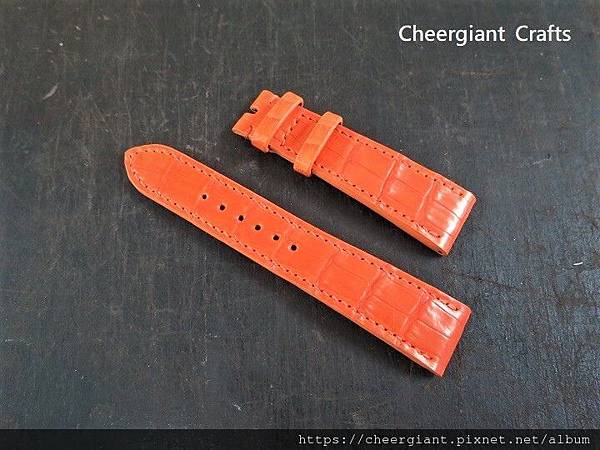 Zenith orange crocodile strap, 21x18mm, 78x118mm, thick 4.2mm taper to 2.5mm, match stitching.04