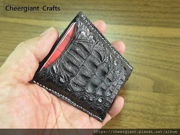 鱷魚大骨信用卡夾名片夾訂製巧將手工皮飾 Big horn crocodile credit card sleeve