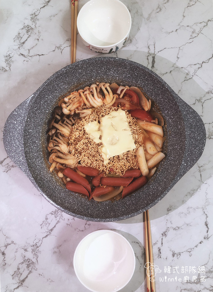 韓式部隊鍋照片2 韓式部隊鍋照片2