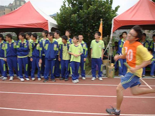 秦先生要到終點了