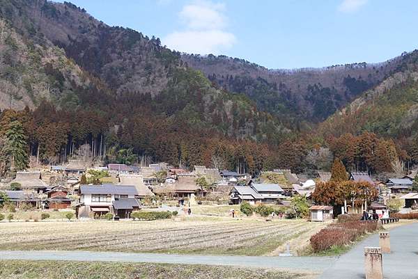日本 京都自由行 迷你合掌村美山町北村 かやぶきの里 京都郊區的小秘境 內有前往京都美山的交通方式 璇子的彩色夢 痞客邦 日本 京都自由行 迷你合掌村美山町北村 かやぶきの里 京都郊區的小秘境 內有前往京都美山的交通方式 璇子的彩色夢 痞客邦