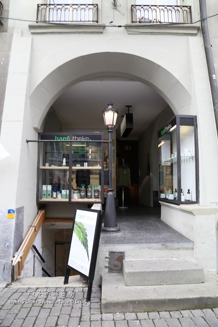 025-01.jpg 025-01.jpg