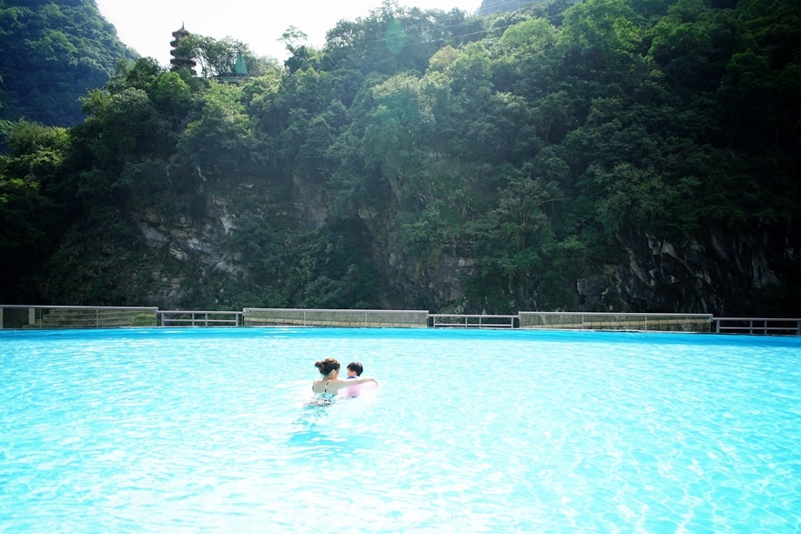 051.jpg 051.jpg