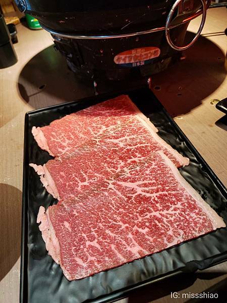 【食記】新北三重超強和牛燒肉海陸 $659起燒烤吃到飽~『名