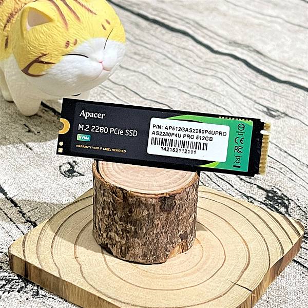 【开箱】Apacer AS2280P4U Pro M.2 PCIe Gen3 x4 固态硬碟｜一体成形散热铝片｜3,500/3,000 MB/s疾速读写带来专家级的多工作业能力