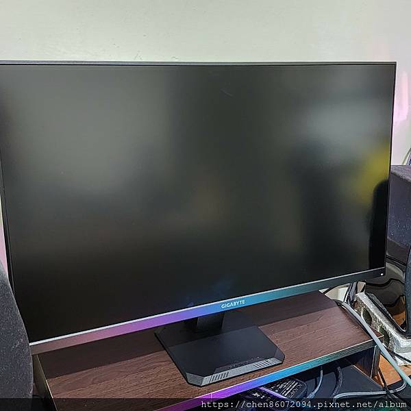 【開箱】技嘉 GS27Q 平價電競螢幕 2K+165Hz