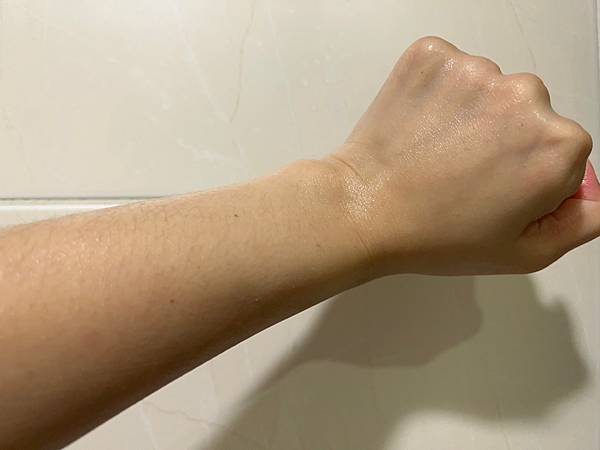 開箱|Le Green植萃洗沐組合-深海B3修護沐浴精露、A