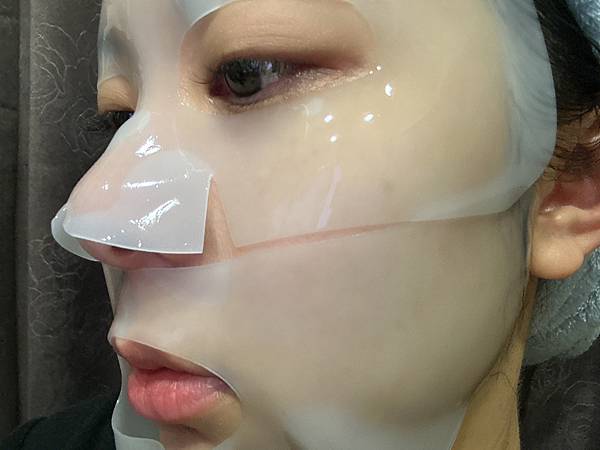 開箱｜MEDITHERAPY-藍水光保濕系列「藍水光保濕果凍