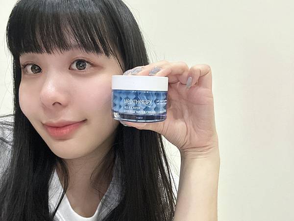 開箱｜MEDITHERAPY-藍水光保濕系列「藍水光保濕果凍