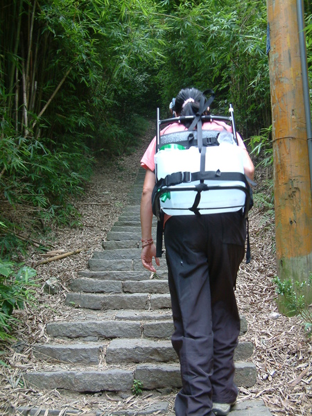 背水上觀音山