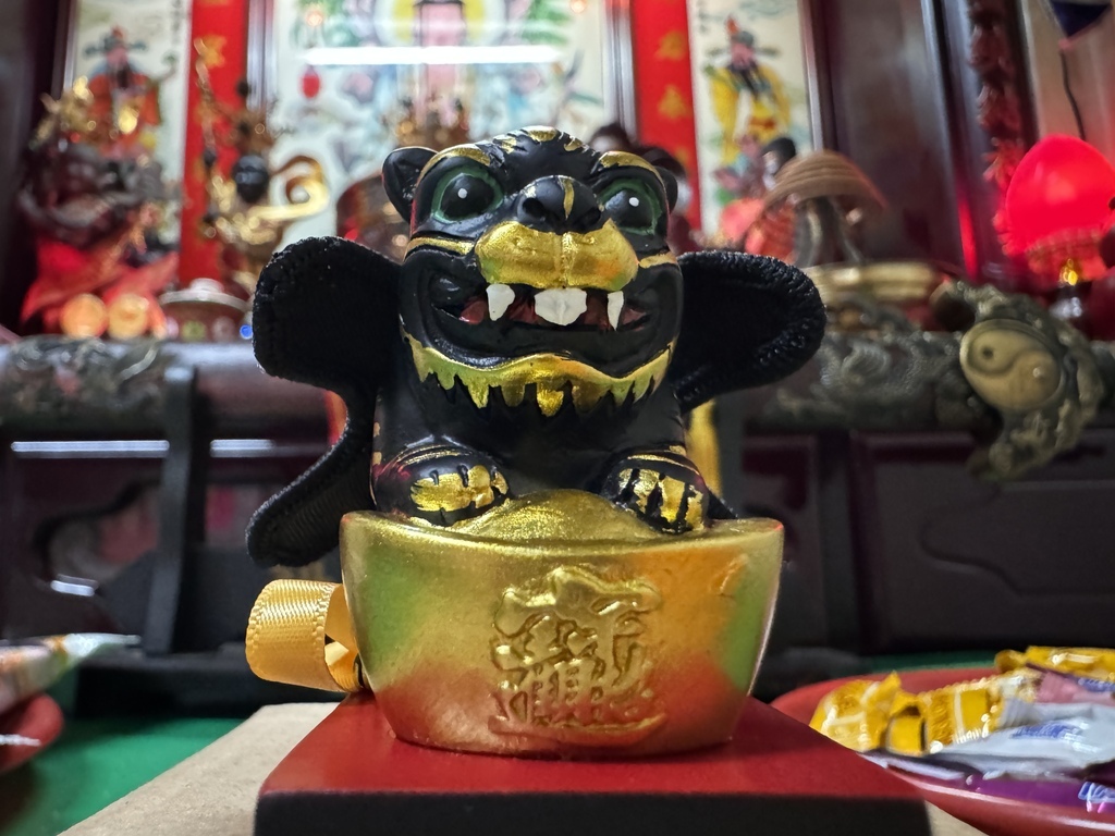 員林乾清宮新成員小虎爺