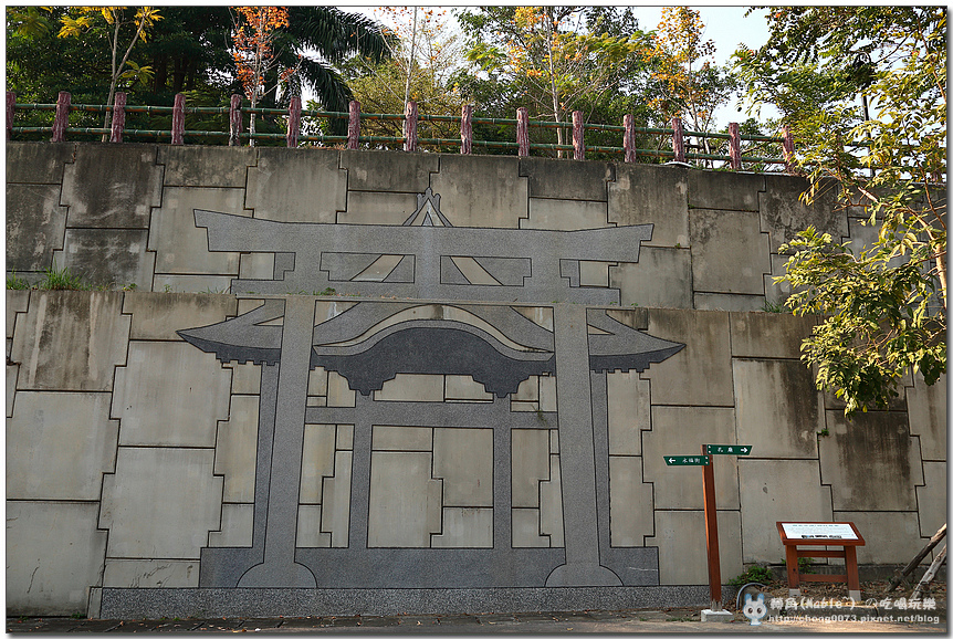 高雄景點 皷山公園 旗山神社 百年歷史公園 日式氛圍神社 轉角 Mable の吃喝玩樂