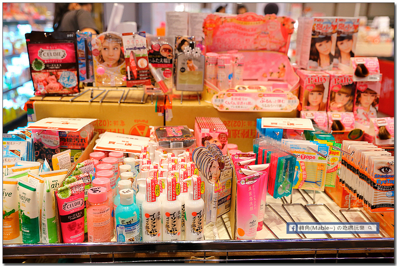 日本商品展-新光三越高雄左營店:不飛日本也能嚐到道地日本味,日本美食。伴手禮。甜點。扭蛋杯緣子。熊本熊 - 第17張圖