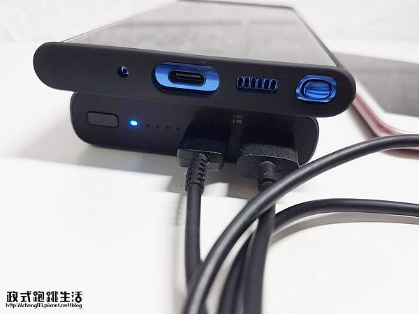 小米行動電源3 011