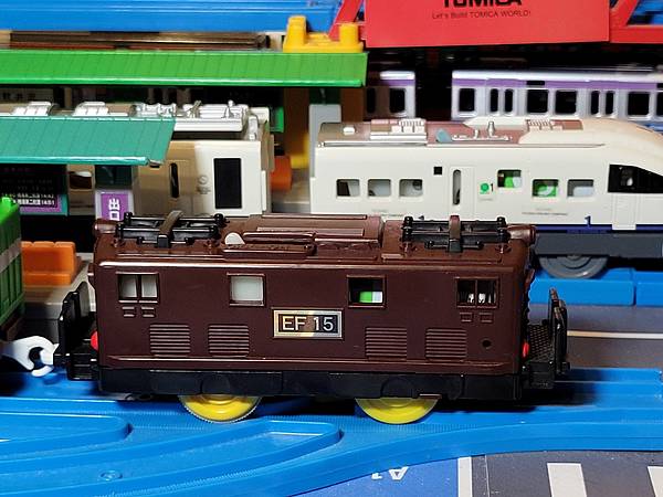 EF15套組,Tomy在2001年發售的產品。