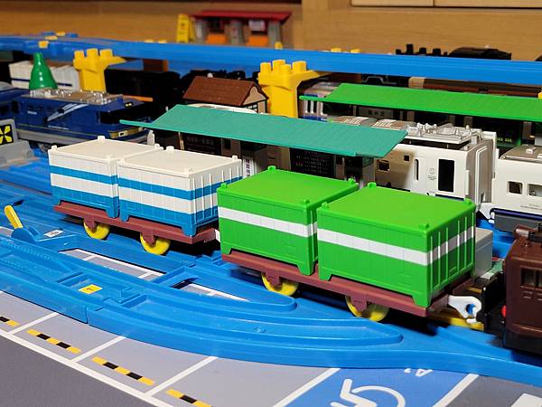 EF15套組,Tomy在2001年發售的產品。