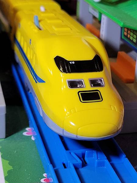 Plarail 新幹線 黃博士