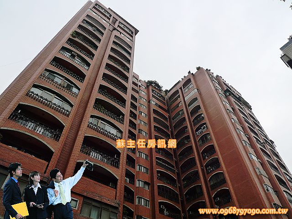紅樓.jpg