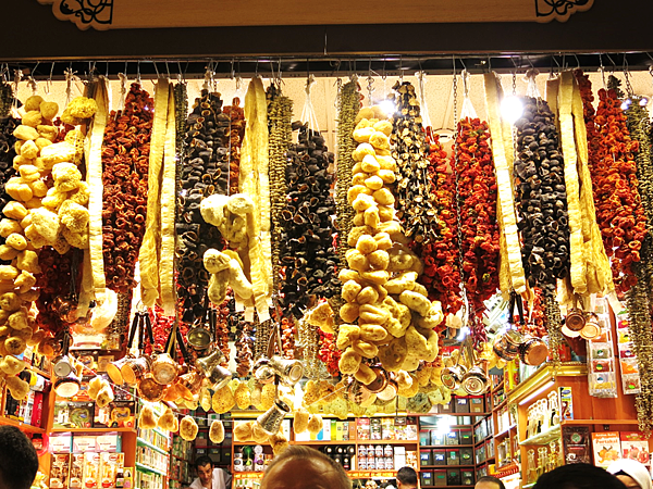 03-Spice Bazzar-Istanbul, Turkey-成寒.png