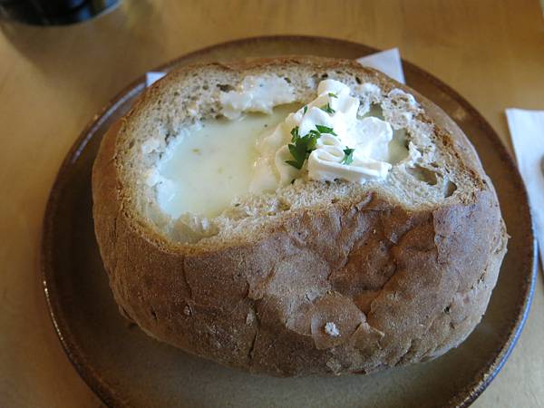 〈斯洛伐克〉03. 傳統美食：蒜頭湯、麵疙搭