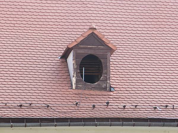 0-06-dormer-Sibiu, Romania-成寒.JPG