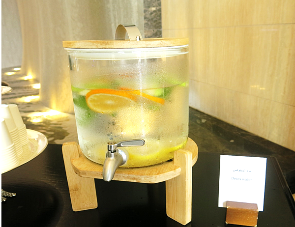01-detox water-Hilton Old Town-Qatar 卡達-成寒.png