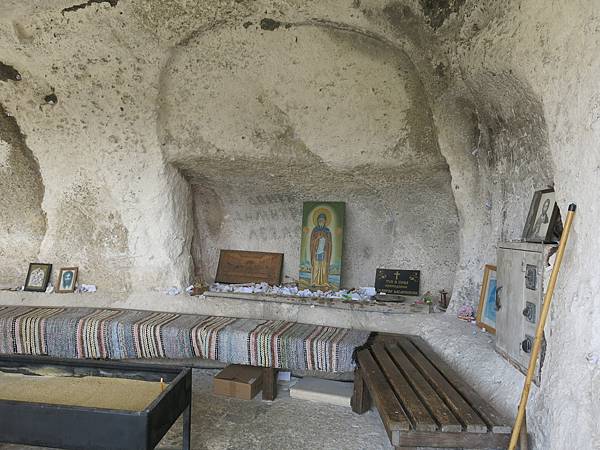 18-Rock Monastary, Bulgaria-成寒.JPG