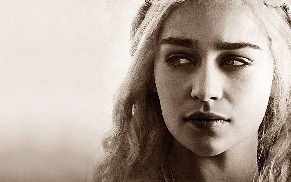 87507-game-of-thrones-khaleesi.jpg