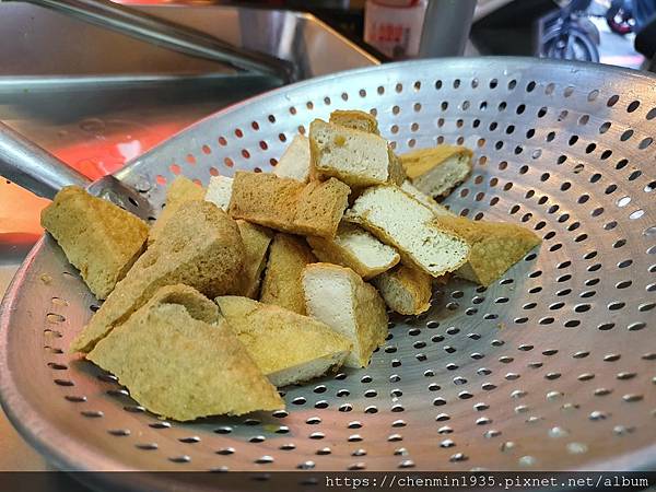 [食記] 阿潘香酥綠臭豆腐古早味大腸麵線