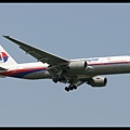 Malaysia Airlines Boeing 777-2H6(ER)(9M-MRE)@PVG_1(2)_20110722.jpg