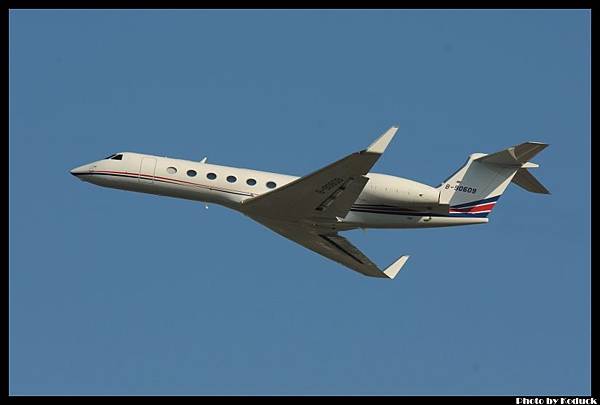 Gulfstream Aerospace G-V-SP Gulfstream G550(B-90609)@RCTP_1(2)_20110825.jpg