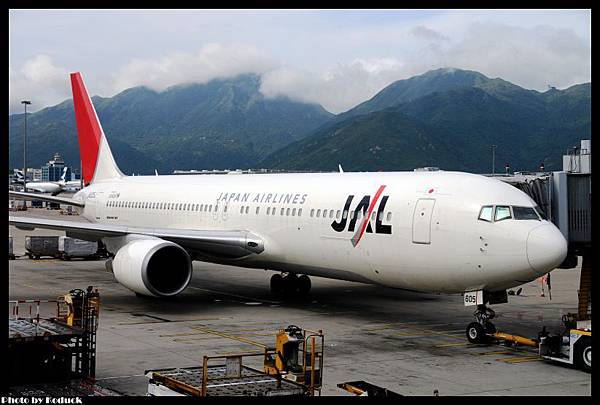 JAL B767-346ER(JA605J)@VHHH_1(2)_20110721.jpg