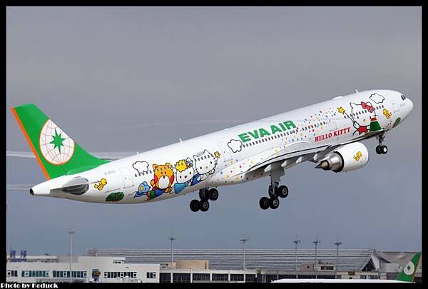 EVA Air A330-302X(B-16331)@RCTP_2(2)_20111103.jpg