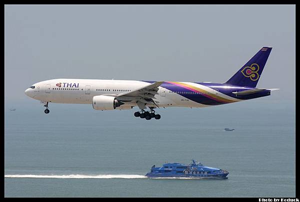 Thai Airways International B777-2D7(HS-TJH)@VHHH_1(2)_20110724.jpg