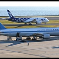 ANA B787-881(JA801A)@RJTT_10(2)_20111126.jpg