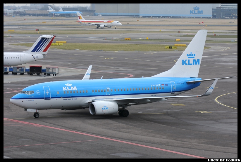 KLM B737-7K2(PH-BGR)@AMS_1(2)_20120223