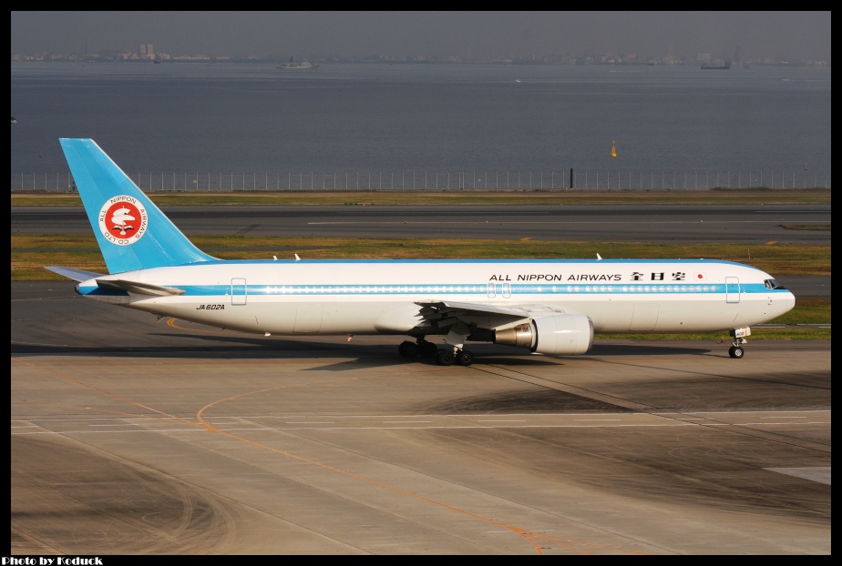 ANA B767-381(JA602A)@RJTT_13(2)_20111126