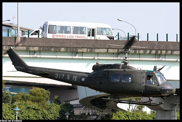 陸航UH-1H@Taipei_33(2)_20120328