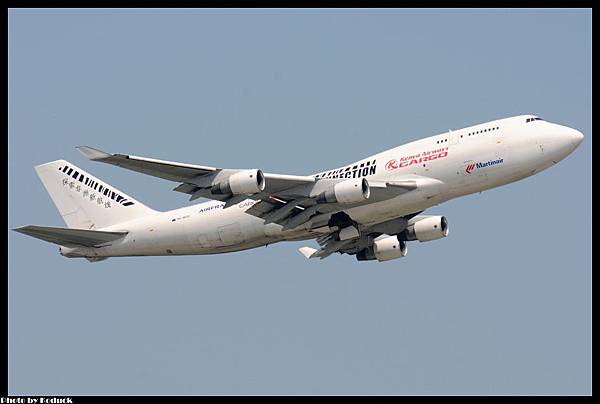 Martinair Holland B747-412(BCF)(PH-MPS)@RCTP_1(2)_20120506