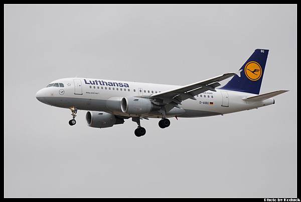 Lufthansa A319-112(D-AIBG)@FRA_1(2)_20120224