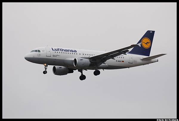Lufthansa A319-114(D-AILR)@FRA_1(2)_20120224