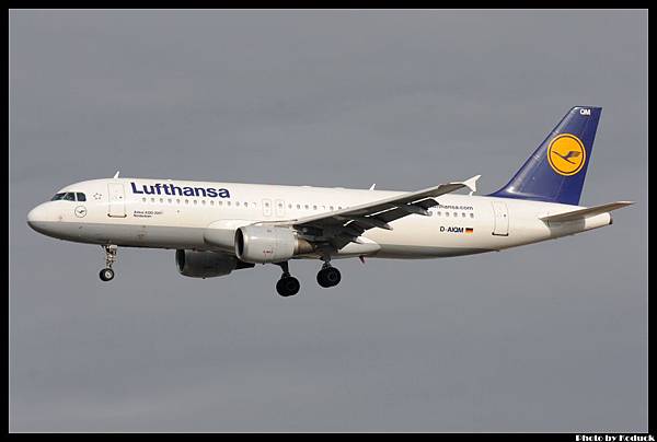 Lufthansa A320-214(D-AIQM)@FRA_1(2)_20120221