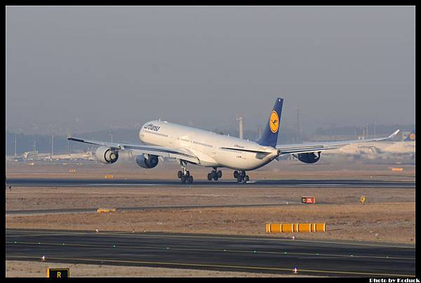 Lufthansa A340-642(D-AIHI)@FRA_2(2)_20120221