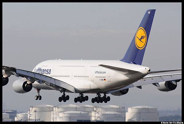 Lufthansa A380-881(D-AIMA)@FRA_3(2)_20120221