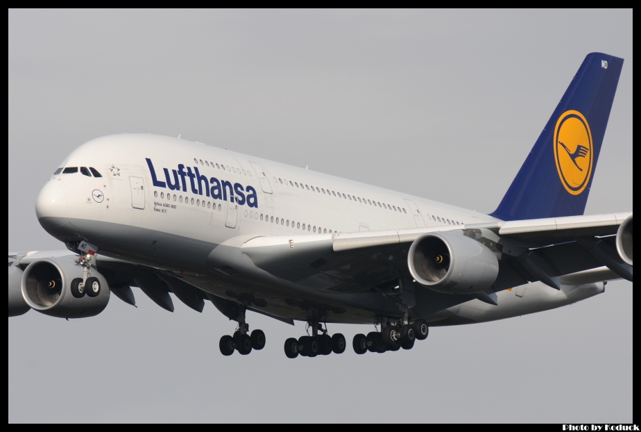 Lufthansa A380-881(D-AIMD)@FRA_2(2)_20120221